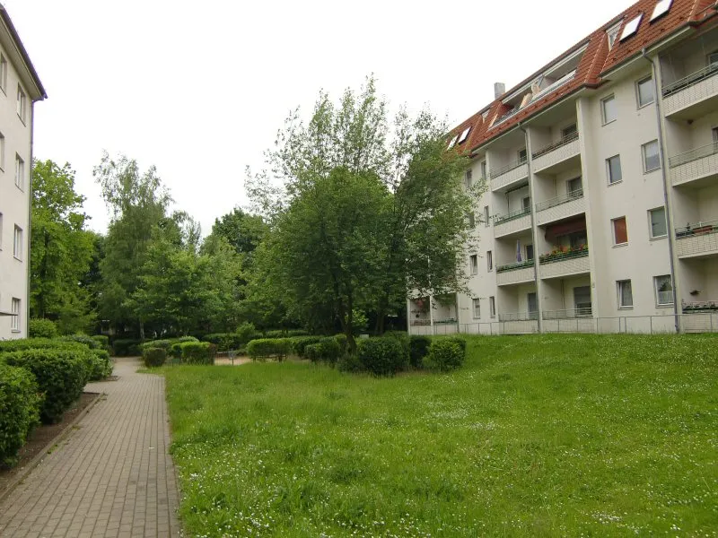 1,5 Zimmer-Wohnung in Lichterfelde Süd - Selbstrenovierer gesucht — photo 1
